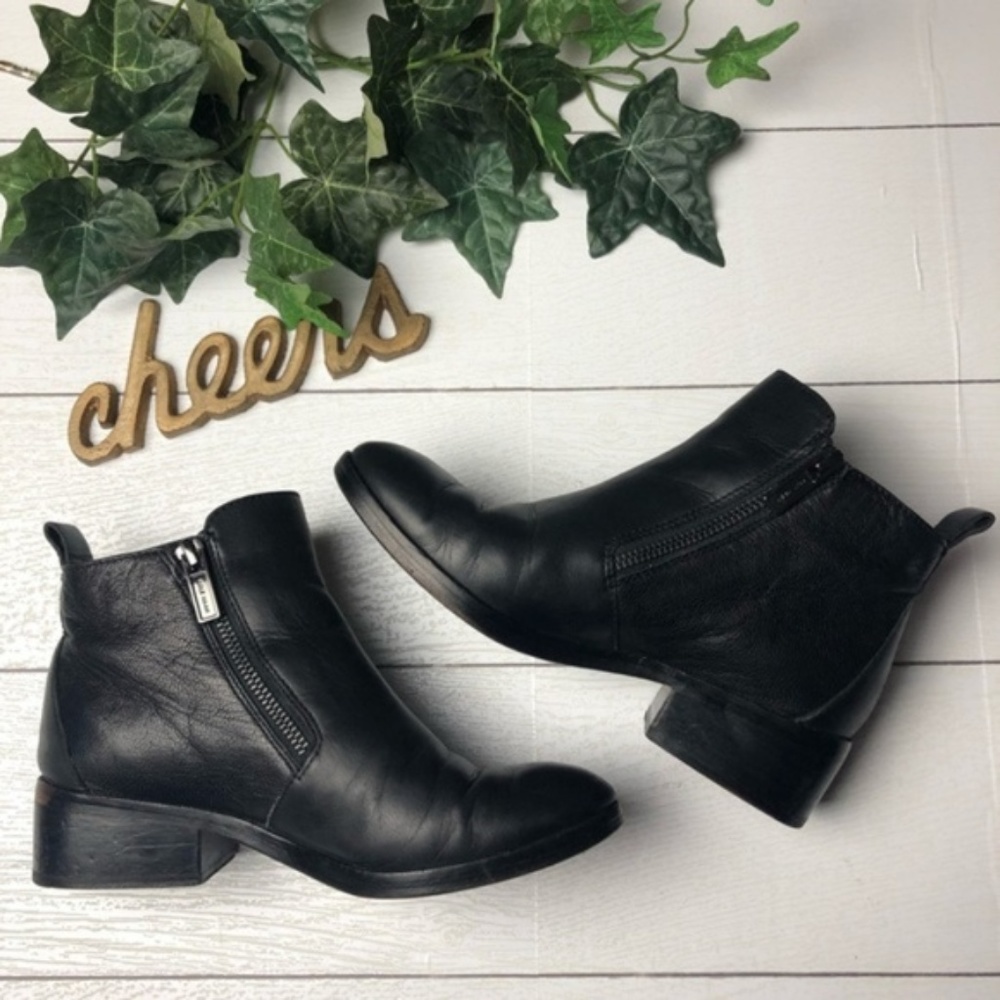 Cole Haan Black Oak Dual Side Zipper Ankle Boots